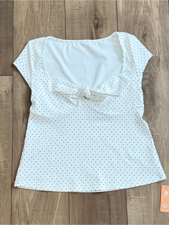 Potili Tops - Potilii White polka dot short sleeve blouse with tie bow